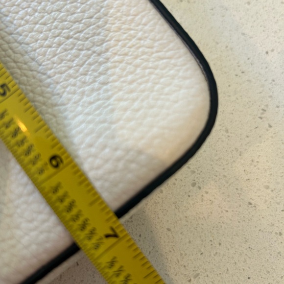 Henri Bendel White Leather Crossbody Bag Purse $300 - Picture 6 of 6